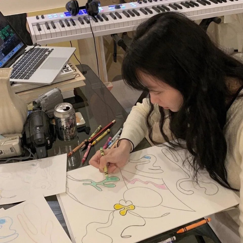 三个女人一个「因」粤语